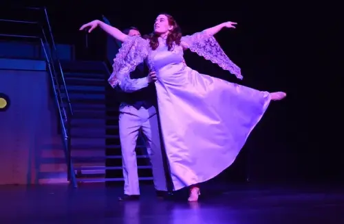 4d45e8 438b7ec71a464592a7f630d5f4375a3d mv2