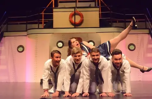 4d45e8 68b3d080768c44f2b8fc856be8d8742c mv2